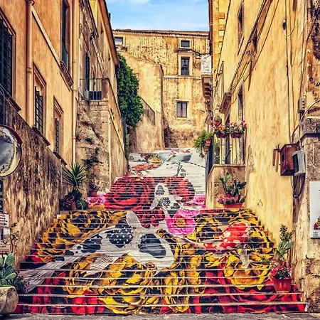 Charming House In With Enclosed Garden Santa Maria Del Focallo